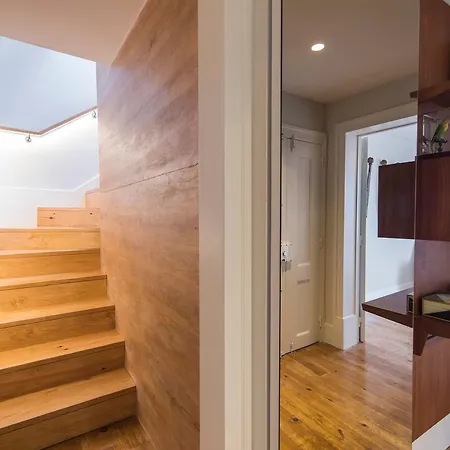 Lovelystay - Stunning Penthouse With The Views *