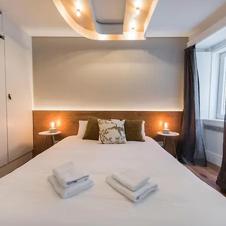 Stunning Penthouse With The Views By Lovelystay Apartment *