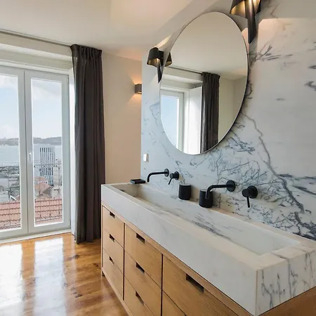 Lovelystay - Stunning Penthouse With The Views *