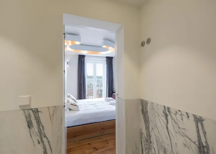 Stunning Penthouse With The Views By Lovelystay *