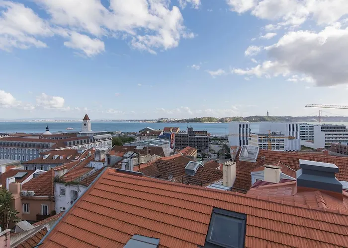 Stunning Penthouse With The Views By Lovelystay *